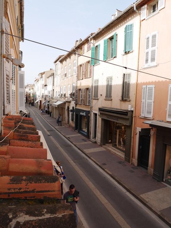 Le St Tropez Apartment Saint Tropez Bagian luar foto